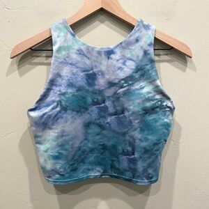 Athleta Conscious Crop Printed A-C Solarize Chrome Blue - Size: Medium